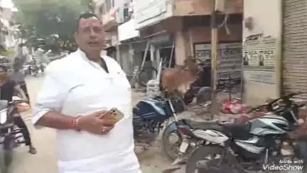 मिर्ज़ापुर: नगर विधायक ने लालडिग्गी क्षेत्र का निरीक्षण किया, उच्चाधिकारियों से फोन पर वार्ता कर जल्द काम पूरा करने का दिया निर्देश