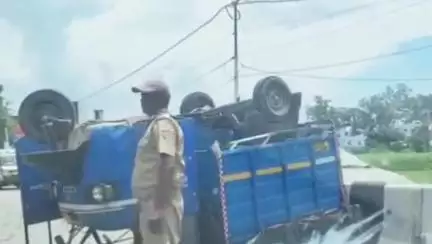 डोईवाला: भानियावाला फ्लाईओवर के नीचे हुए वाहन हादसे का वीडियो आया सामने, पुलिस जांच में जुटी