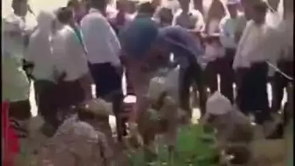 डेरापुर: अरसुन की मड़ैया गांव के पास खेतों में खड़े पेड़ से युवक का शव फांसी के फंदे पर लटका मिला, पुलिस जांच में जुटी