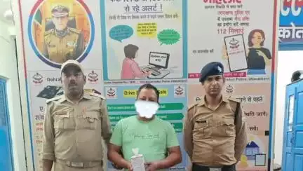 डोईवाला: डोईवाला कोतवाली पुलिस ने हर्रावाला से अवैध शराब तस्करी का भंडाफोड़ किया, होटल मालिक गिरफ्तार