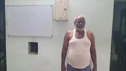 फुल्लीडूमर: फुल्लीडुमर पुलिस ने नगरडीह गांव से एक दशक से फरार हत्या के आरोपी को किया गिरफ्तार