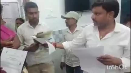 नीम चक बथानी: बथानी सामुदायिक स्वास्थ्य केंद्र में बना दिव्यांग प्रमाण पत्र