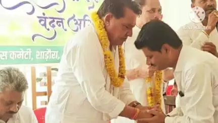 शाढ़ौरा: कांग्रेस संगठन सृजन अभियान: जमीनी कार्यकर्ताओं से संपर्क के लिए बैठक संपन्न