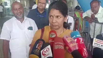 ஆலந்தூர்: அதிமுக இதை செய்யலாமா - வெட்கி தலை குனிய வேண்டும் - விமான நிலையத்தில் கனிமொழி காட்டம்
