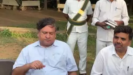 సంగారెడ్డి: మంజీరా డ్యామ్ ను పరిశీలిన, మీడియా సమావేశంలో వివరాలు వెల్లడించిన నీటిపారుదల శాఖ కార్యదర్శి రాహుల్ బొజ్జ