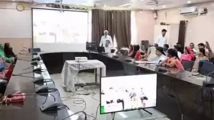 टीकमगढ़: मुख्यमंत्री ने ₹12.98 करोड़ की लागत से बने सुनौरा खिरिया औद्योगिक क्षेत्र का किया वर्चुअल लोकार्पण