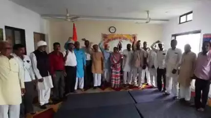 बरघाट: सिवनी में भारतीय किसान संघ के पदाधिकारी और कार्यकर्ताओं की बैठक, बरघाट क्षेत्र से लोग हुए शामिल