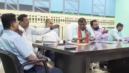 बसंतपुर: बसंतपुर में प्रखंड बीस सूत्री की बैठक संपन्न, स्वास्थ्य व्यवस्था और आवास योजना पर हुई चर्चा