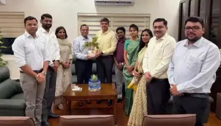 కామారెడ్డి: ప్రభుత్వ ప్రధాన కార్యదర్శి రామకృష్ణారావు ను కలిసిన 2016 బ్యాచ్ ఐఎఎస్ లు