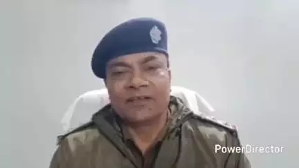 नैनीताल: यूपी के विधायक के रिश्तेदार को नैनीताल में हूटर बजाना पड़ा महंगा, पुलिस ने युवक के खिलाफ कार्रवाई करते हुए हूटर हटाया