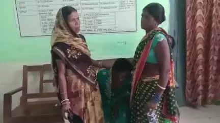 धरहरा: ईटवा मुसहरी के पास बाइक दुर्घटना, दो युवक गंभीर रूप से घायल