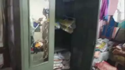 পশ্চিম নলবাৰী: চামতা খাটাৰুপীয়াবাথানৰ  বিজয়া বৰ্মনৰ আৰু প্ৰভাত শৰ্মাৰ বাসগৃহত চোৰৰ চাফাই অভিযান