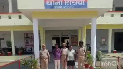 नानपारा: रिसिया पुलिस ने मारपीट करने वाले दो वांछित वारंटियों को किया गिरफ्तार