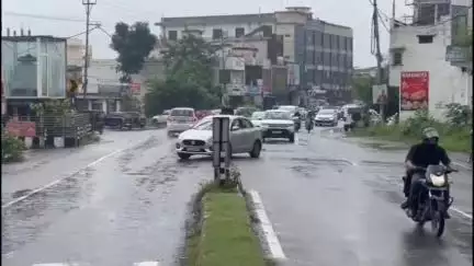 नाहन: सिरमौर जिला में भारी बारिश की चेतावनी, प्रशासन ने लोगों से सावधानी बरतने की अपील की