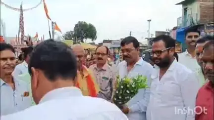 रामगढ़: भुरकुंडा सुंदरनगर पंचायत में बड़कागांव विधायक ने पीसीसी सड़क का शिलान्यास किया