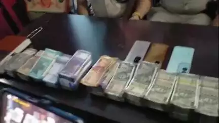 मोतिहारी: मोतीहारी पुलिस ने BOSS गिरोह के खिलाफ जारी स्ट्राइक में 2 अभियुक्तों को किया गिरफ्तार