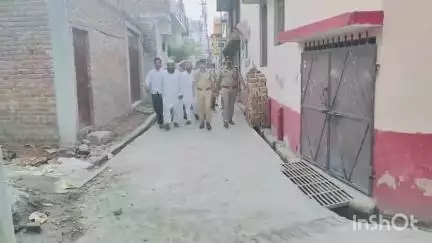 संडीला: एसपी ने सण्डीला कस्बे में मोहर्रम को सकुशल संपन्न कराने के लिए कर्बला व जुलूस मार्ग का किया निरीक्षण