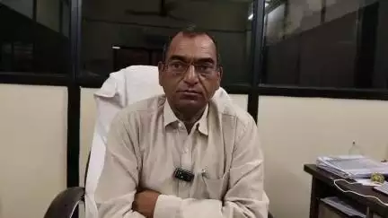 આણંદ: ગ્રીડ ચોકડીથી ભાલેજ ઓવરબ્રિજ સુધીનો આઇકોનીક માર્ગ એક જ માસમાં ધોવાયો,નાયબ કમિશનરે પ્રતિક્રિયા આપી