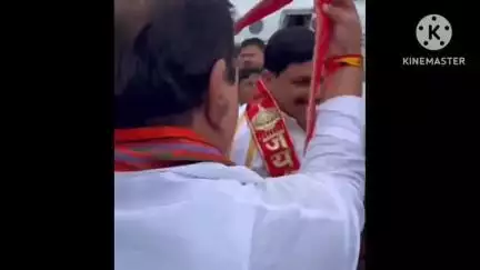 नीमच नगर: रतलाम में मुख्यमंत्री डॉ. मोहन यादव का नीमच विधायक दिलीप सिंह परिहार ने किया स्वागत, विकास कार्यों पर चर्चा