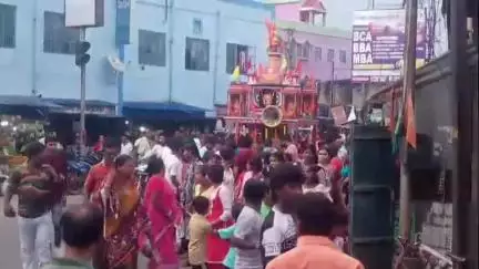 মন্তেশ্বর: বিজুরে রথযাত্রায় ভক্তবৃন্দের ঢল