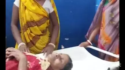 नवादा: धनपुरी गांव में बेटे ने मां की की पिटाई, जख्मी हालत में नवादा के सदर अस्पताल पहुंची