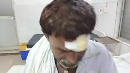 रैपुरा: पन्ना में रफ्तार का कहर, काम से लौट रहे कारीगरों को पिकअप ने रौंदा, 2 घायल