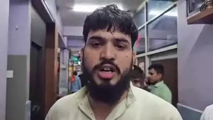 चेनारी: रोहतास में मुहर्रम के चाँद जुलूस के दौरान हाई टेंशन वायर की चपेट में आने से कई लोग झुलस गए, एक की हुई मौत