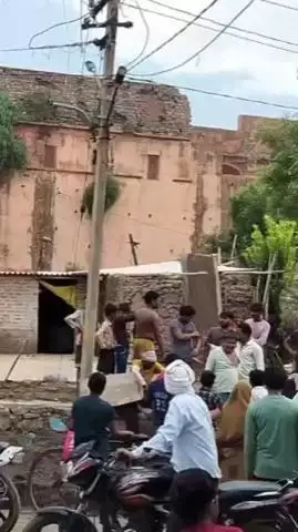 कामां: कामां कस्बे में सरकारी जमीन को लेकर दो पक्षों के बीच हुआ विवाद, पुलिस को दी गई सूचना