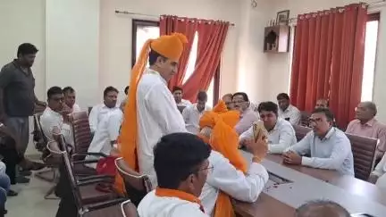नागौर: बीजेपी कार्यालय नागौर में हुई पार्टी पदाधिकारियों की अहम बैठक, UDH मंत्री ने फोन पर दिया संबोधन