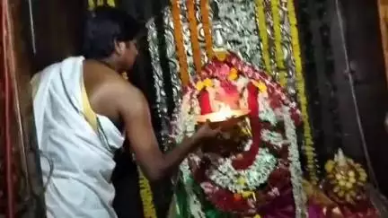 నిజామాబాద్ సౌత్: నగరంలోని తుల్జా భవాని ఆలయంలో మొదలైన ఆషాడ వేడుకలు, అధిక సంఖ్యలో అమ్మవారికి పూజలు చేసిన భక్తులు