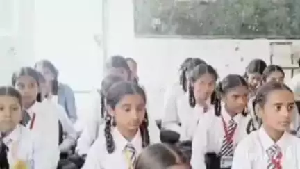 भवारना: आयुष एंड हेल्थ वेलनेस सेंटर द्वारा राजकीय उच्च विद्यालय में नशा मुक्ति अभियान कैंप का आयोजन किया गया