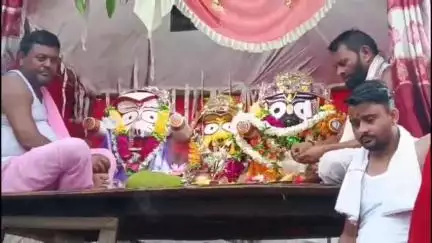 गोबिंदपुर राजनगर: हेंसल में धूमधाम और हर्षोल्लास के साथ निकाली गई प्रभु जगन्नाथ की रथयात्रा