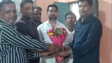 गांडेय अंचल के इंस्पेक्टर मोहम्मद कमाल खान DSP पद पर हुए प्रोन्नत