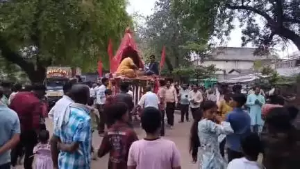 डभरा में धूमधाम से निकाली गई भगवान जगन्नाथ की रथ यात्रा