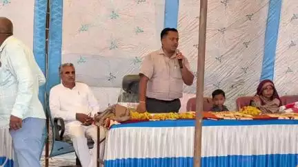 बहोरीबंद: ग्राम नन्हवारा सेझा में सड़क निर्माण कार्य जल्द शुरू, विधायक धीरेंद्र बहादुर सिंह ने किया भूमि पूजन