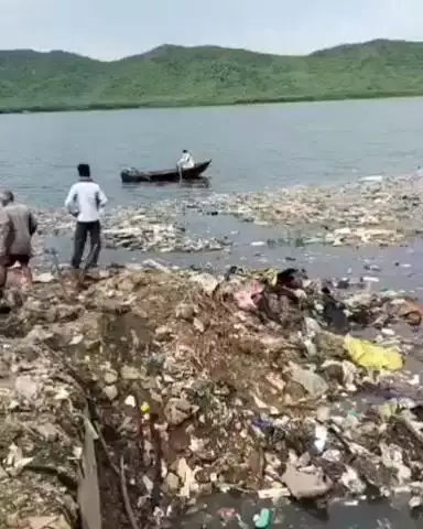जयपुर: नगर निगम हेरिटेज कमिश्नर निधि पटेल ने आज शहर में विशेष सफाई अभियान की शुरुआत की