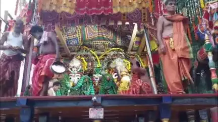 ଆସିକା: ସୁନାମ୍ବ ସାହି,ନୂଆଗାଁ ସମେତ ବିଭିନ୍ନ ସ୍ଥାନରେ ରଥ ଯାତ୍ରା ଅନୁଷ୍ଠିତ, ଭକ୍ତ ଭଗବାନଙ୍କ ହେଲା ମହାମିଳନ