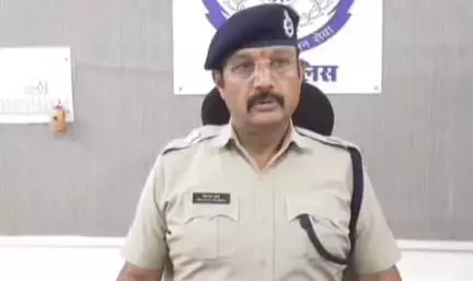 चीनोर: ग्वालियर थाना पुलिस ने एक आरोपी को अवैध शराब के साथ गिरफ्तार किया