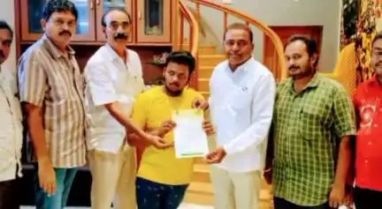 కావలి: ముఖ్యమంత్రి సహయనిధి చెక్కులు పంపిణీ..