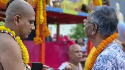 কল্যাণী: শুভ রথযাত্রা উপলক্ষে কল্যাণী ব্লকের বিভিন্ন এলাকায় রথযাত্রা উৎসবে মেতে উঠল কচিকাঁচা থেকে সকলে