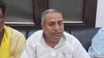 समस्तीपुर: जिले के सर्किट हाउस में जन स्वराज पार्टी के प्रदेश उपाध्यक्ष ने चुनाव अभियान समिति की प्रेस वार्ता की