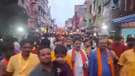 चास: चास चेक पोस्ट समेत कई स्थानों पर भगवान जगन्नाथ, बलभद्र और सुभद्रा की रथयात्रा में उमड़ी हजारों की भीड़, पुलिस तैनात