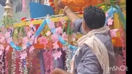 विदिशा नगर: 650 साल पुराने द्वारकाधीश मंदिर में रथयात्रा से पहले जगदीश स्वामी को अटके का भोग अर्पण किया जाता है
