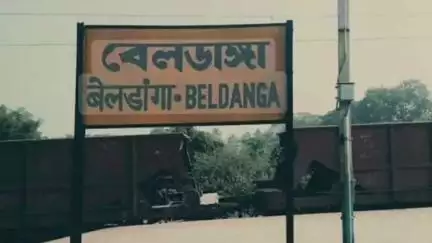 বেলডাঙা ১: বাংলাদেশী সন্দেহে পাঁচ পরিযায়ী শ্রমিককে উড়িষ্যা থেকে বাড়ি ফেরালো বেলডাঙা থানার পুলিশ