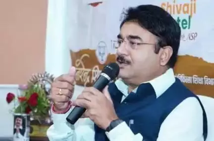 उदयपुरा: राज्य मंत्री नरेंद्र शिवाजी पटेल का संदेश, भाजपा नेता केशव पटेल ने पहुंचाया, किसान अपना मूंग पंजीयन कराएं