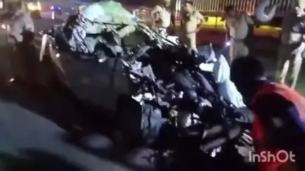 दौसा: दोसा के कलेक्टर चौराहे पर हुए दर्दनाक हादसे में तीन महिलाओं और एक पुरुष की हुई मौत