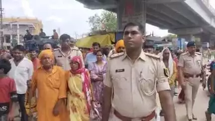कुदरा में निकाली गई भगवान जगन्नाथ की भव्य शोभायात्रा में जय घोष से गूंज उठा कुदरा श्रद्धालुओं की उमड़ी भीड़