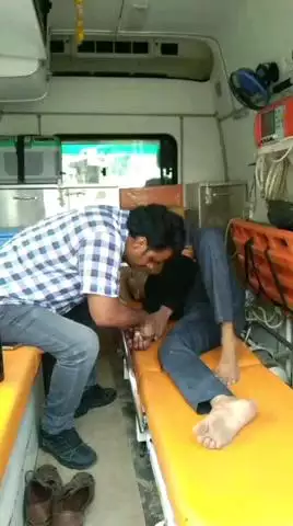 डीग: बेढ़म पुलिस चौकी के पास एक बाइक सवार युवक भैंस से टकराकर घायल, भरतपुर रेफर