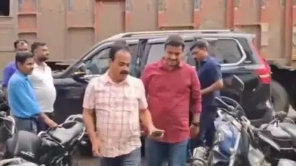 বোলপুর-শ্রীনিকেতন: "গাঁয়ে মানেনা, আপনি মোড়ল! দুবরাজপুরে মাতব্বরি করতে গেছেন, সুদীপ্তকে কটাক্ষ কাজলের।
