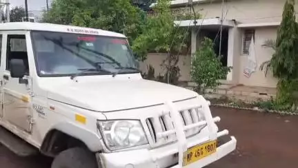 बड़वानी: बरसात में करंट लगने से जान-माल का खतरा बढ़ा, अंजड बिजली विभाग ने बचने के लिए एडवाइजरी जारी की